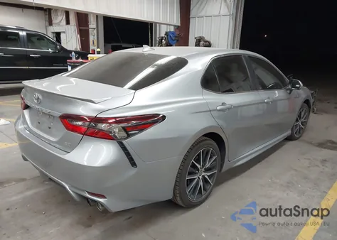 2023 Toyota Camry Se z USA, uszkodzony, nr VIN 4T1G11AK1PU814982
